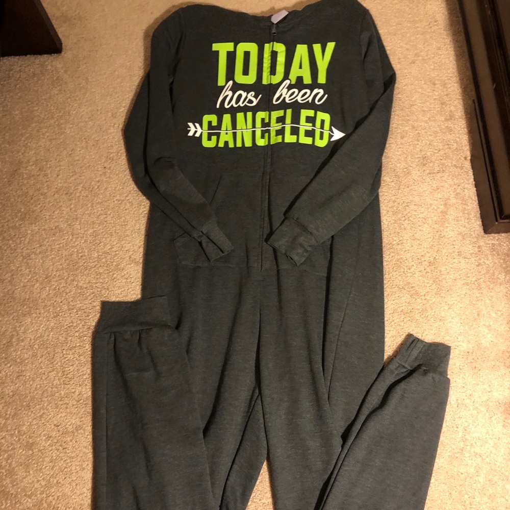 jumpsuit
